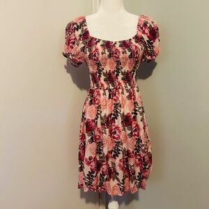 Faded Rose Floral Pink/Cream Women's Mini Dress,Size Small.